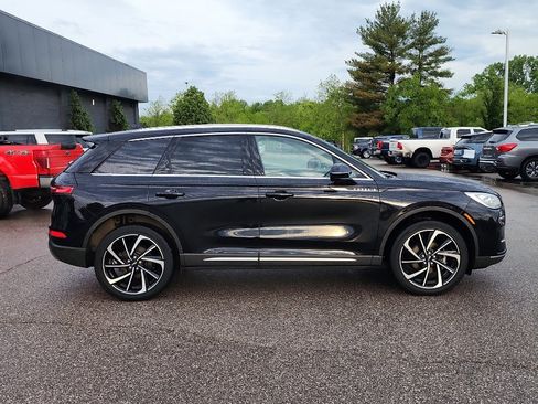 Used 2024 Lincoln Corsair Reserve w/ Equipment Group 201A AWD/4WD image 8