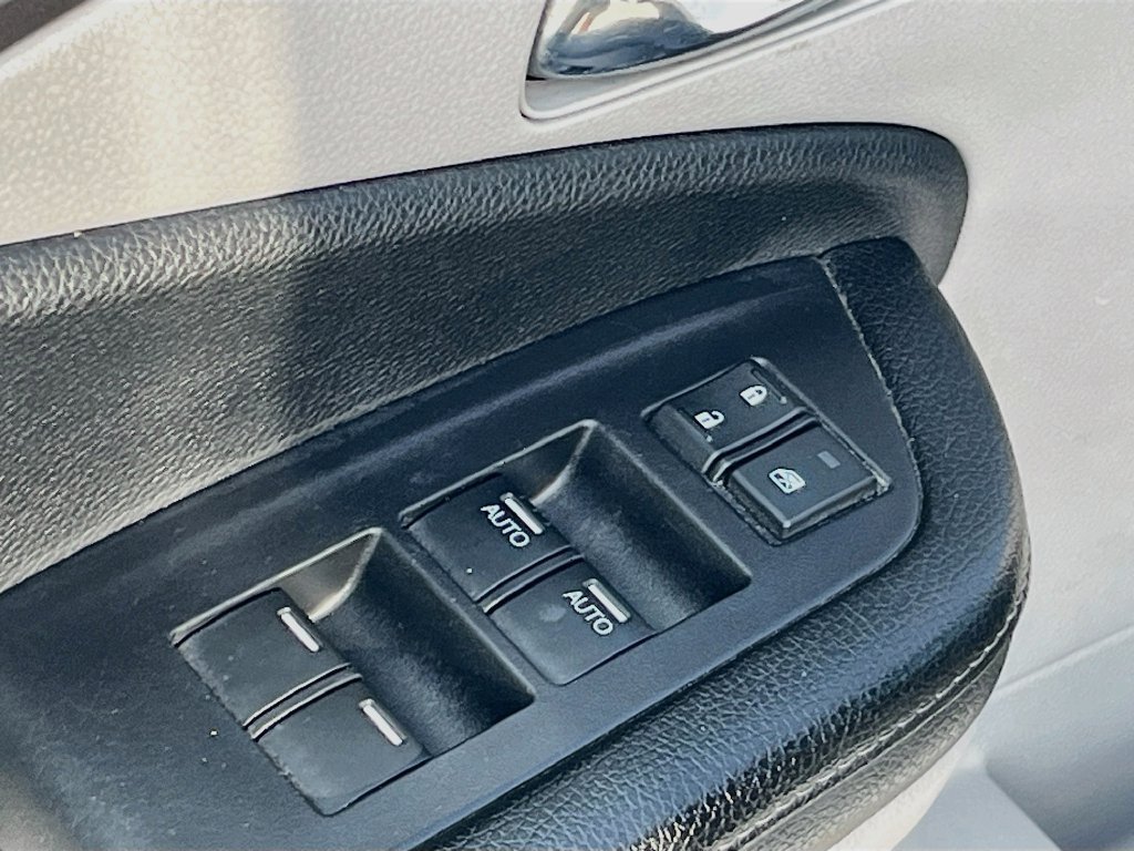 Used 2017 Honda Ridgeline RTL-T image 18