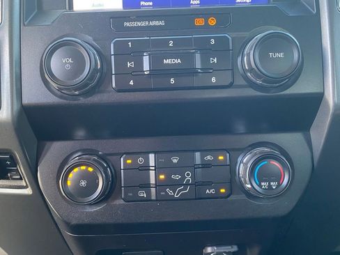 Used 2022 Ford F250 XLT AWD/4WD image 23