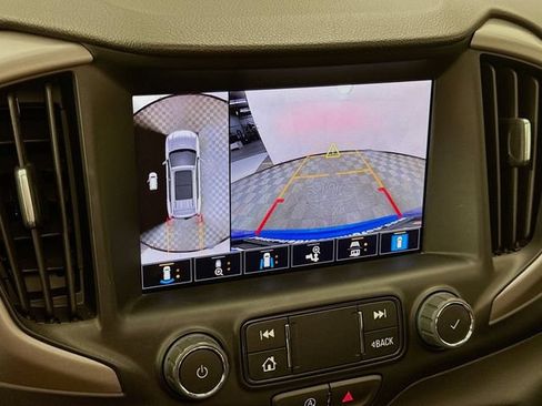 Used 2024 GMC Terrain AT4 w/ Infotainment Package II AWD/4WD image 15