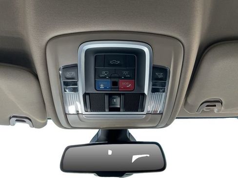 Used 2022 RAM 3500 Laramie AWD/4WD image 25