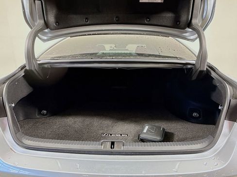 Certified 2023 Lexus ES 350 F Sport image 28