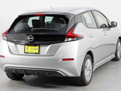 Used 2025 Nissan Leaf S image 43