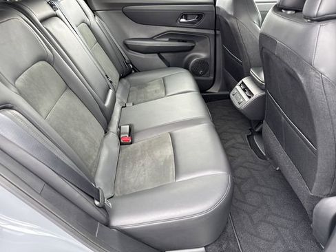 Certified 2024 Nissan Ariya AWD image 23