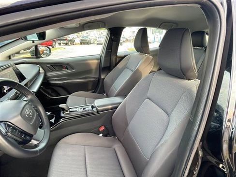 Used 2024 Toyota Prius LE image 13