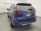 Used 2018 Nissan Rogue SV image 6