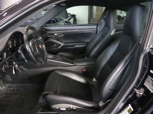 Used 2016 Porsche 911 Carrera 4 GTS image 13