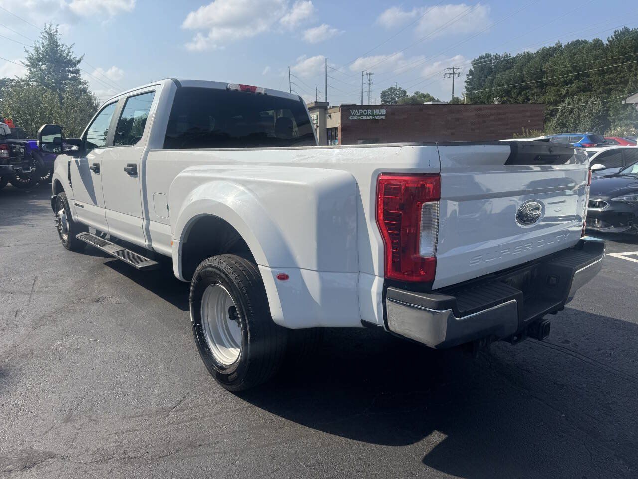 Used 2017 Ford F350 XL w/ Power Equipment Group RWD image 5