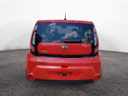 Used 2014 Kia Soul ! w/ Sun & Sound Package FWD image 6