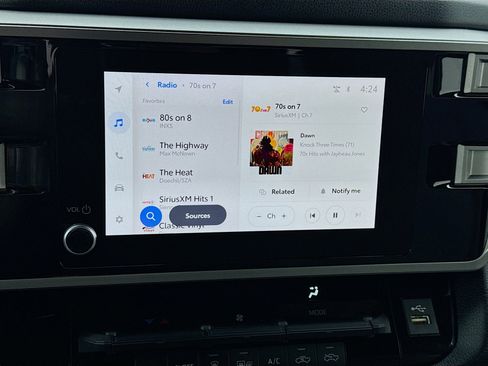 Used 2025 Toyota Tundra SR5 w/ SR5 Convenience Package image 11