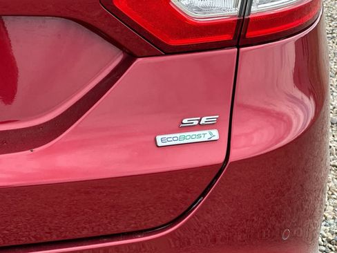 Used 2016 Ford Fusion SE FWD image 13
