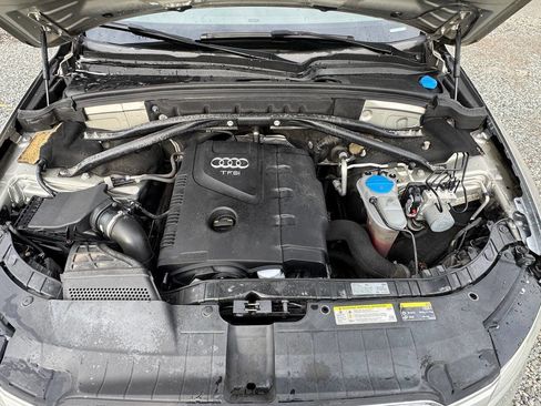 Used 2016 Audi Q5 2.0T Premium Plus w/ Technology Package image 24