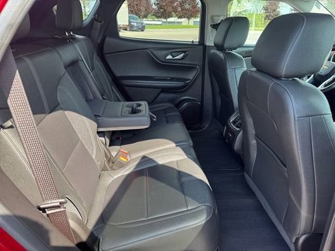 Used 2024 Chevrolet Blazer LT AWD/4WD image 18