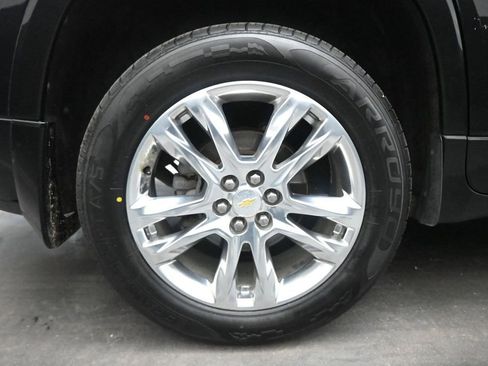 Used 2019 Chevrolet Traverse High Country w/ LPO, Floor Liner Package AWD/4WD image 15
