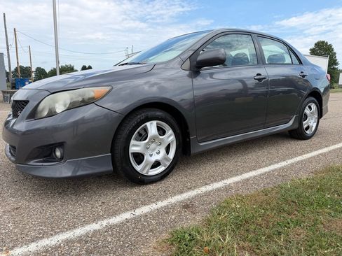 Used 2009 Toyota Corolla S w/ PWR Pkg FWD image 3