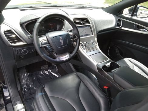 Used 2020 Lincoln Nautilus Premier w/ Equipment Group 101A AWD/4WD image 10