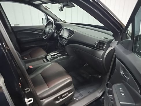 Used 2023 Honda Ridgeline Black Edition image 19