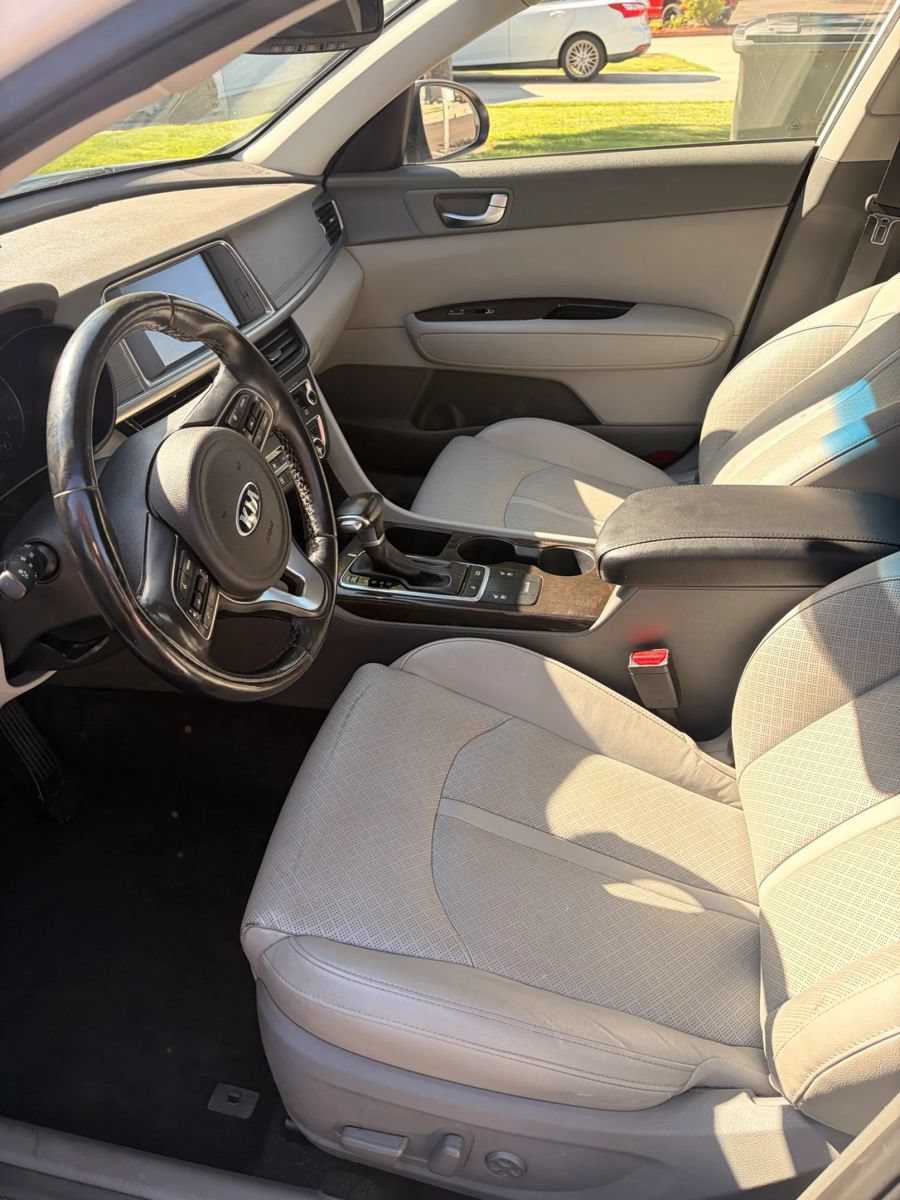 Used 2016 Kia Optima EX w/ Premium Package FWD image 10