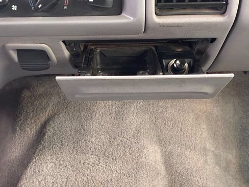 Used 1997 Ford F250 4x4 SuperCab Heavy Duty image 32