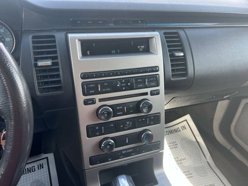Used 2009 Ford Flex SE FWD image 25