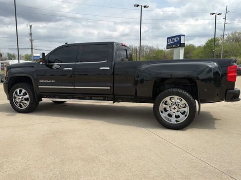 Used 2015 GMC Sierra 3500 Denali w/ Duramax Plus Package image 14