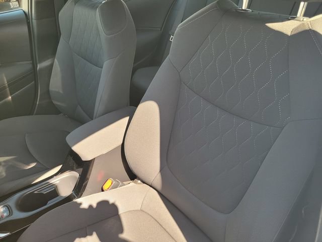 Used 2022 Toyota Corolla LE FWD image 13