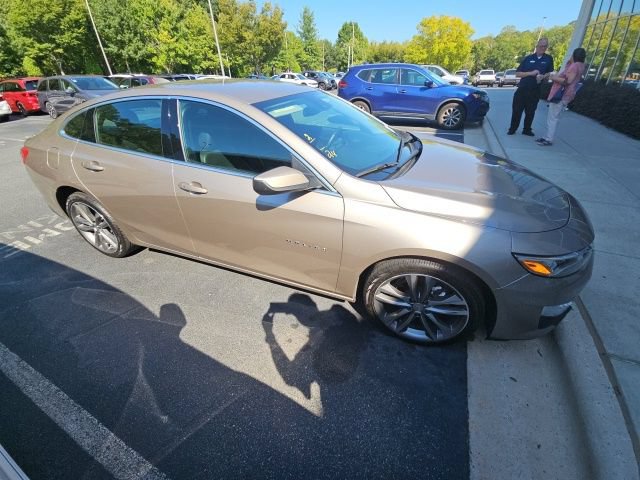 Used 2024 Chevrolet Malibu LT FWD image 10
