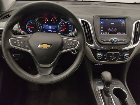 Used 2023 Chevrolet Equinox LT image 22