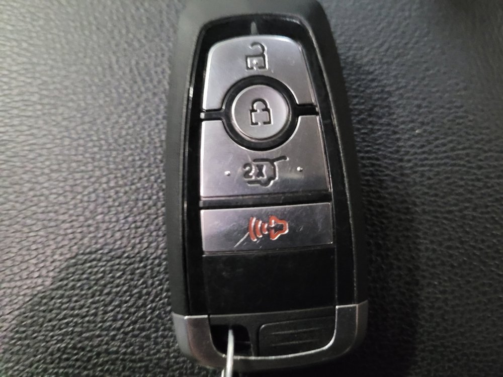 Used 2022 Ford Expedition XL AWD/4WD image 32