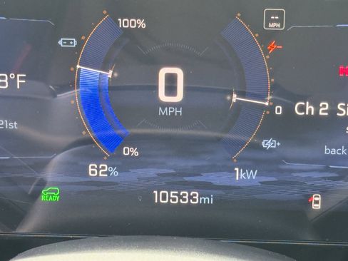 Used 2025 Chevrolet Equinox EV RS image 22