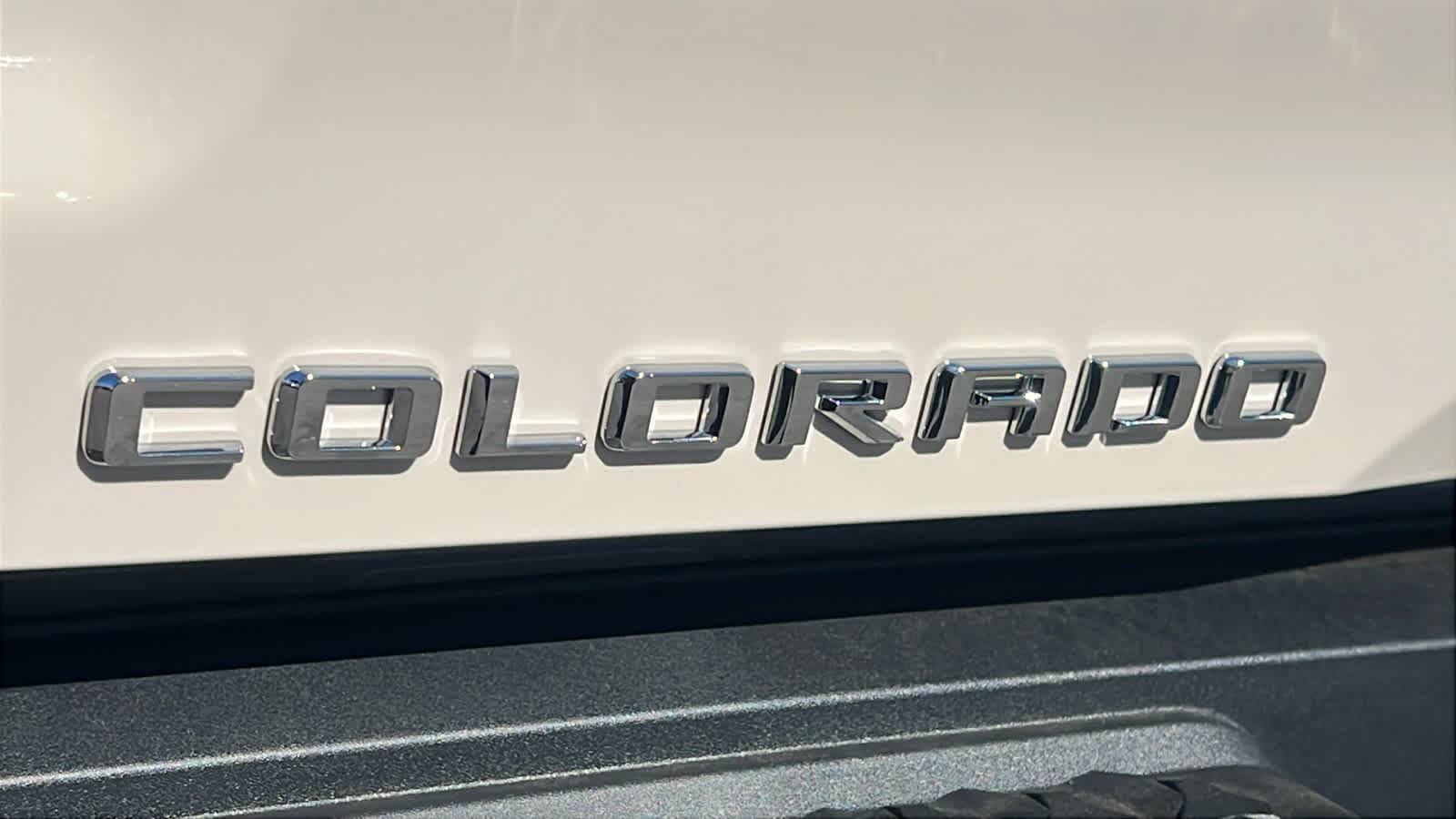 New 2026 Chevrolet Colorado ZR2 w/ Technology Package AWD/4WD image 28