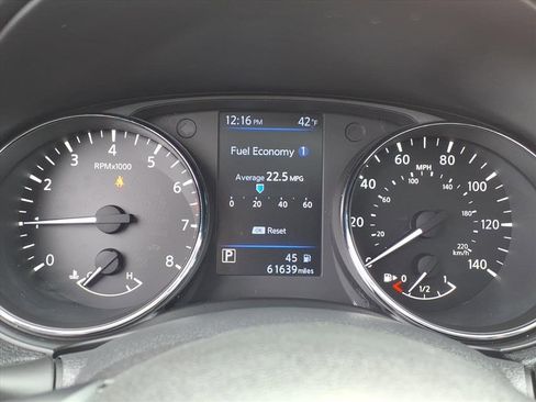 Used 2020 Nissan Rogue SL w/ Premium Package image 21