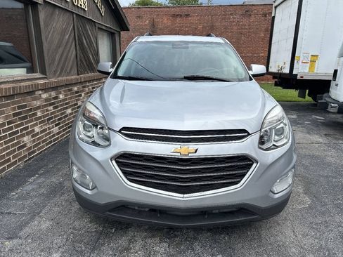 Used 2017 Chevrolet Equinox LT w/ Convenience Package AWD/4WD image 4