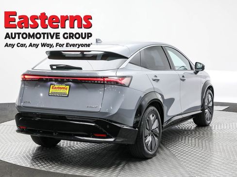 Used 2024 Nissan Ariya FWD image 5