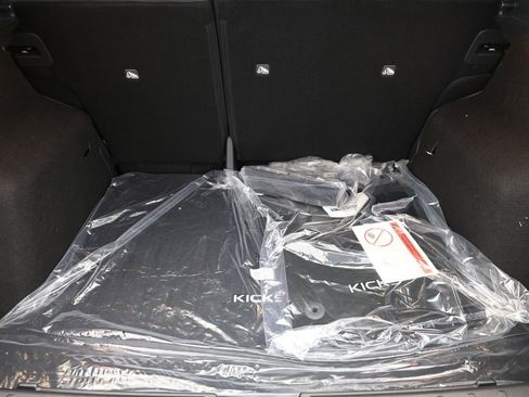 New 2026 Nissan Kicks S image 15