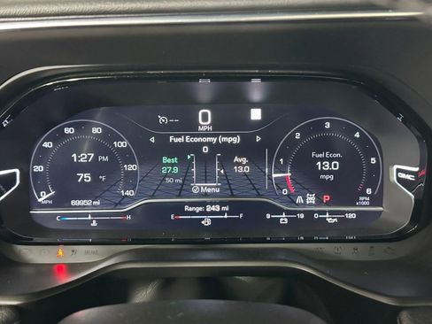 Used 2023 GMC Yukon Denali image 18