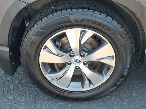 Used 2019 Subaru Ascent Premium w/ Popular Package #4 AWD/4WD image 8