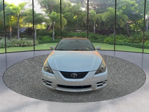 Used 2008 Toyota Solara SLE FWD image 2