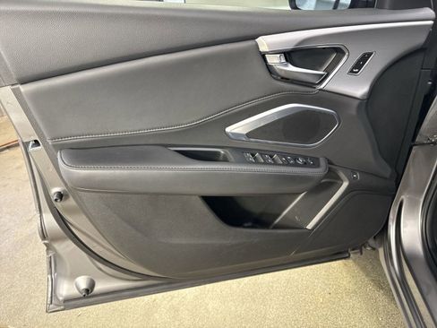 Used 2024 Acura RDX SH-AWD image 22