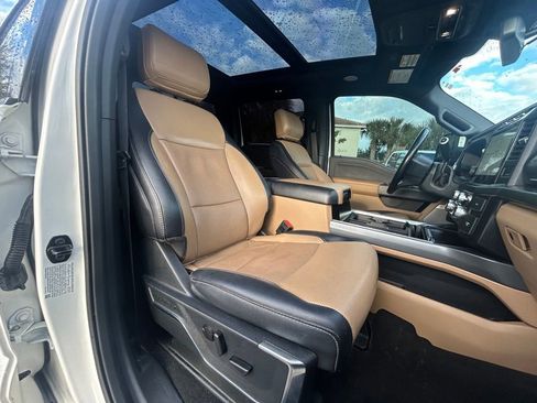 Used 2023 Ford F250 Lariat w/ Lariat Ultimate Package image 29