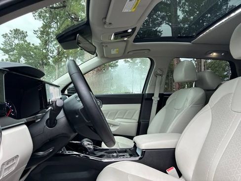 Used 2022 Kia Sorento SX AWD/4WD image 21