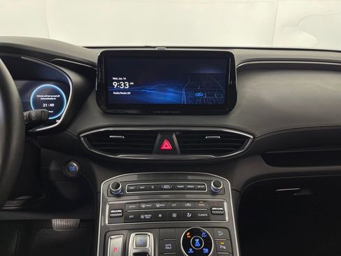Used 2022 Hyundai Santa Fe Limited image 16