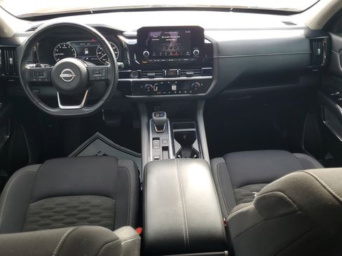 Used 2022 Nissan Pathfinder SV image 14