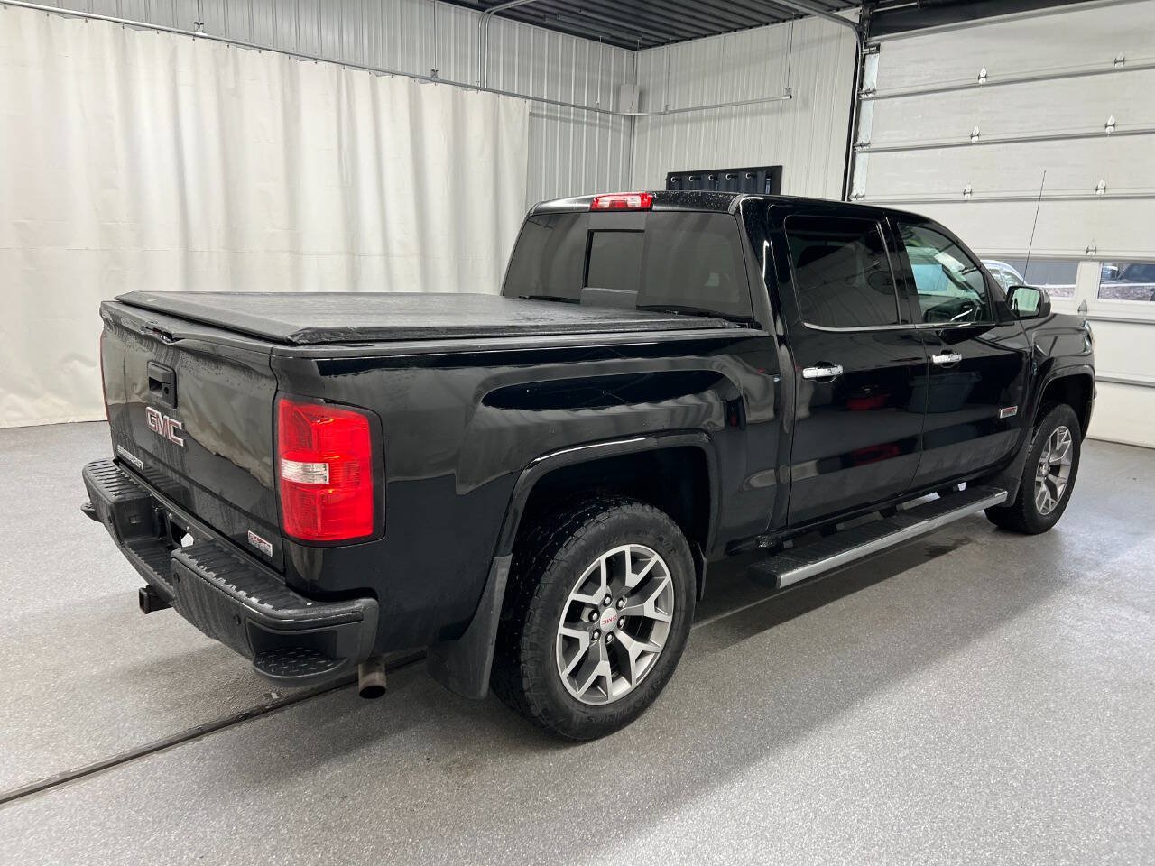 Used 2015 GMC Sierra 1500 SLT AWD/4WD image 4