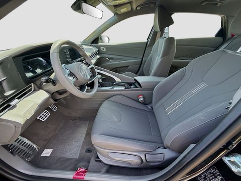 New 2026 Hyundai Elantra Sport FWD image 14