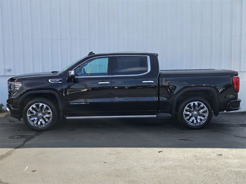 Used 2024 GMC Sierra 1500 Denali w/ Denali Reserve Package image 2