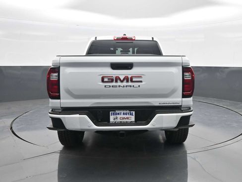 New 2026 GMC Canyon Denali AWD/4WD image 6