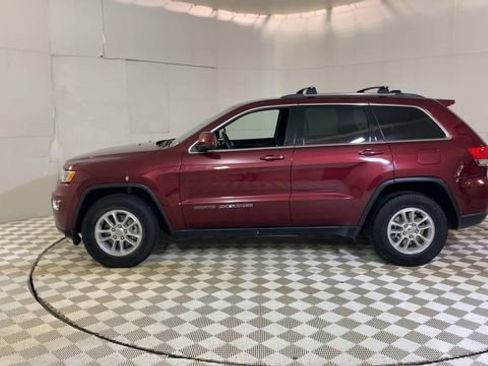 Used 2018 Jeep Grand Cherokee Laredo RWD image 5