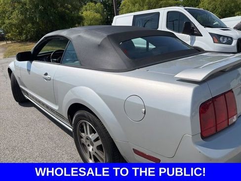 Used 2005 Ford Mustang GT Premium RWD image 14