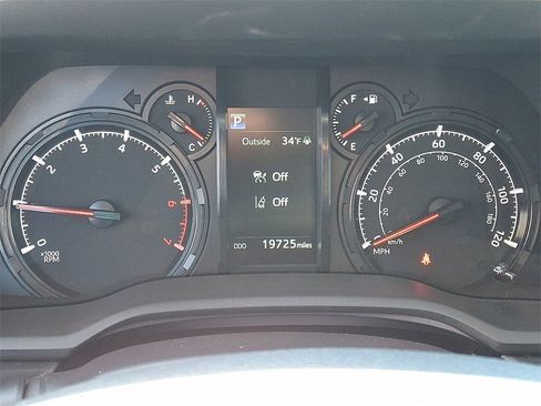 Certified 2023 Toyota 4Runner SR5 Premium w/ Moonroof Package image 25